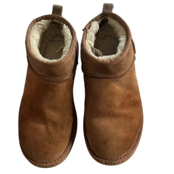 UGG Classic Ultra Mini Boots in Chestnut - Picture 3 of 12